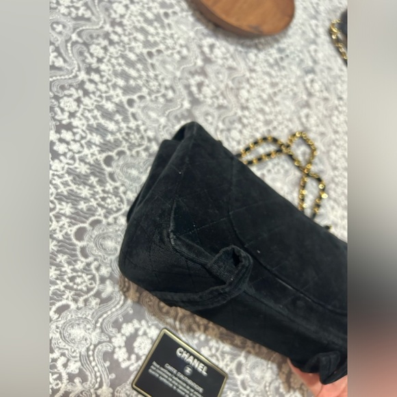 Chanel Vintage Suede CF Flap Bag - Picture 5 of 8